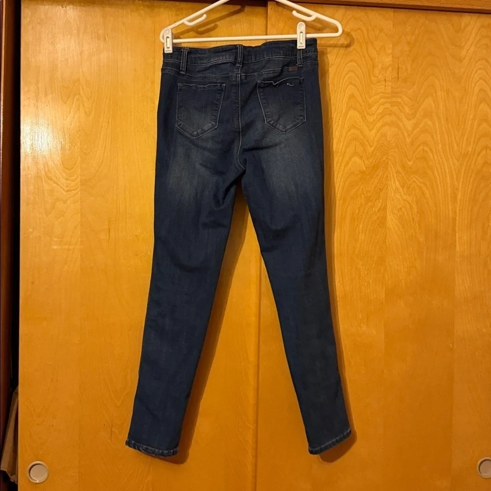 1822 Denim sleek dark